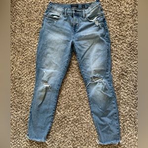 Lucky Brand distressed skinny jeans